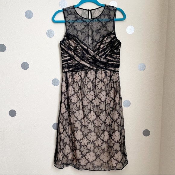 Carmen Marc Volvo A-Line Clover Lace Sleeveless Midi Dress - Picture 2 of 10